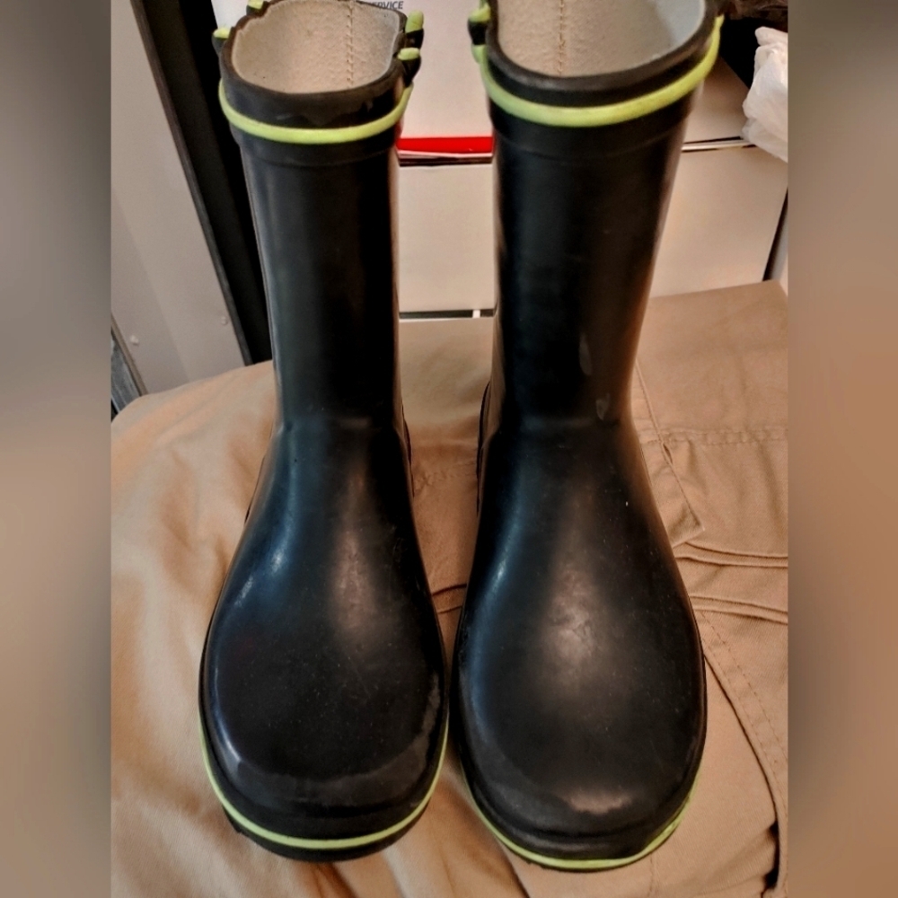 Children Biys Girls Kids Rubber Rain/Snow Boots SIZE 8